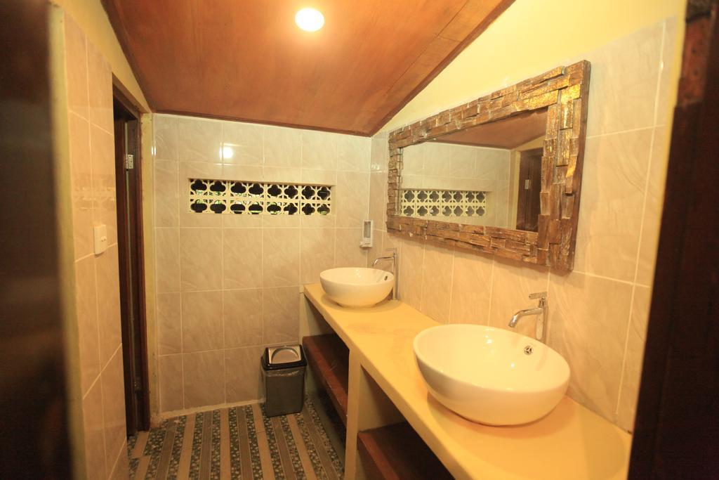 Liang House And Hostel Ubud Buitenkant foto