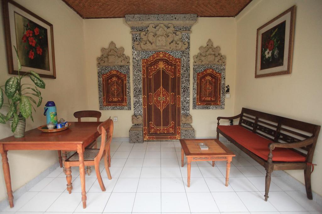 Liang House And Hostel Ubud Buitenkant foto